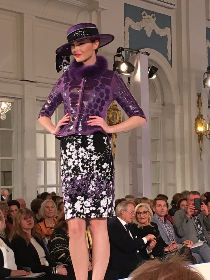 Trend color purple theme by Liz Malraux