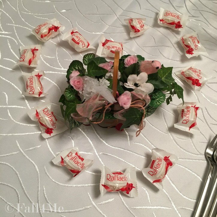 Raffaellos spread like a heart