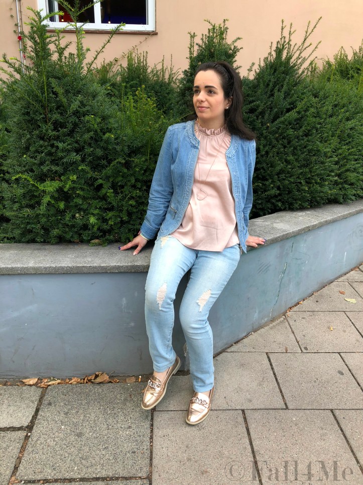 July trend look by Fall4Me: Soft Rose & Light Blue