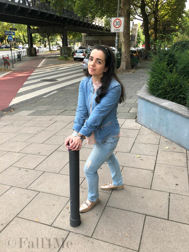 fall4me-soft-rose-light-blue-love-you-differently