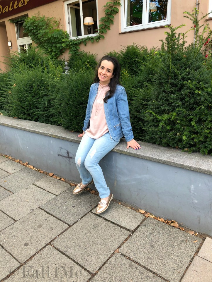 July trend look by Fall4Me: Soft Rose & Light Blue