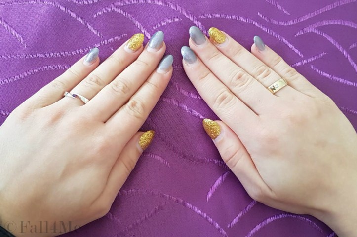 Metallic and golden nail art for early autumn