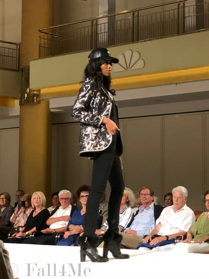 Model Oumy Sakho presenting the sequins-blazer from the Mystic collection