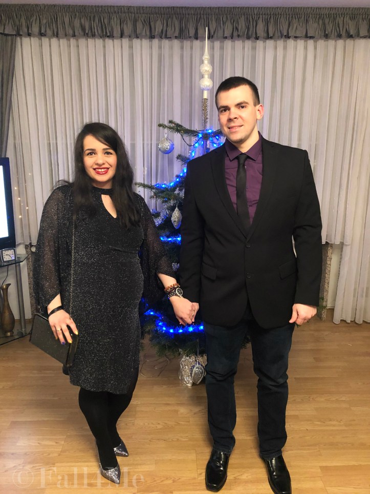 Black, glitter and purple for Sylvester