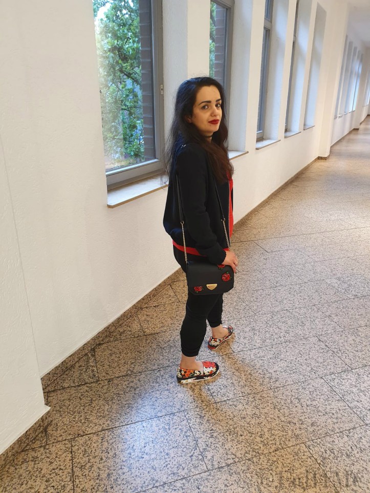 Poppy trend in red and black