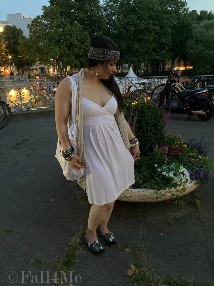 Five summer trends combined in one look.