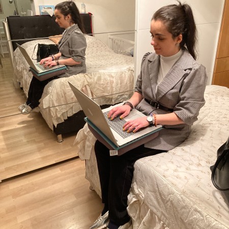 Feminine casual office style for home.