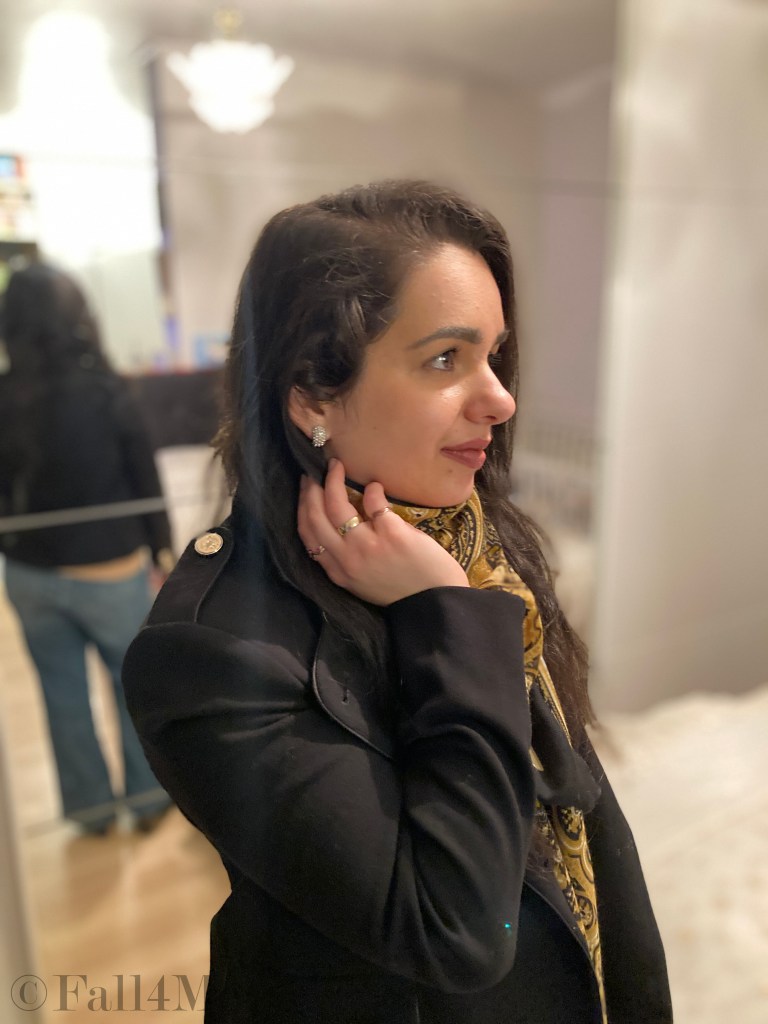 Celebrating soft retro with flared jeans, paisley pattern, shoulder pads and double breasted buttons in soft shades.