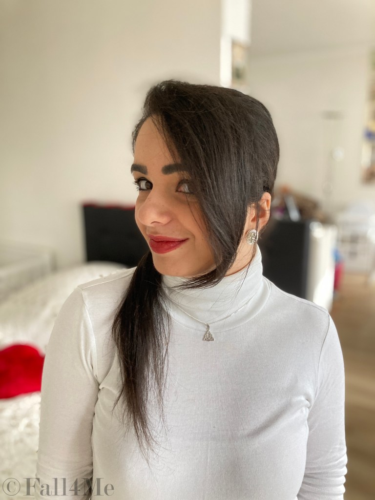 Soft retro, a vintage style in bright, tender colours.