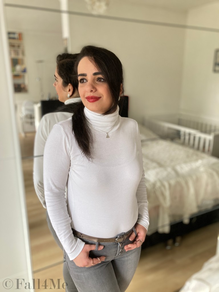 Soft retro, a vintage style in bright, tender colours.