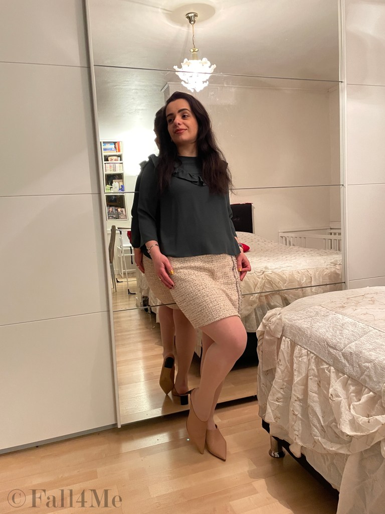 Soft colors of nature.