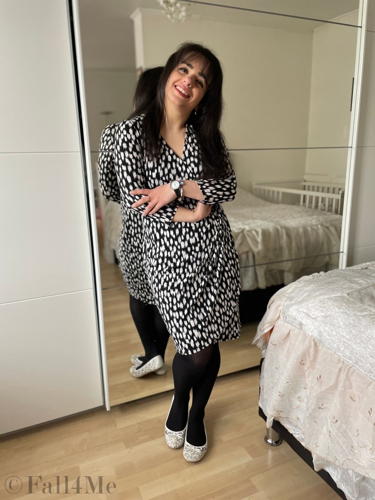 A dress that unites two trends in one combined in black and white.