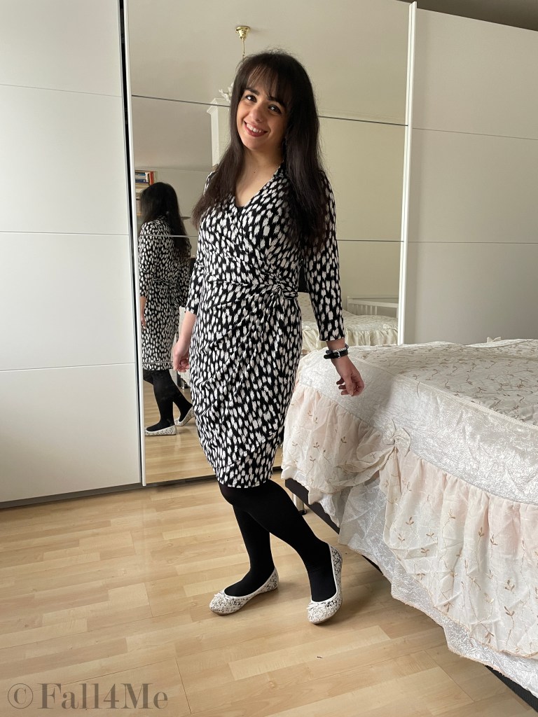 A dress that unites two trends in one combined in black and white.