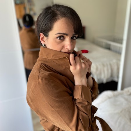 The hot trend for cool days: A summer trench with a flared skirt and sandals.