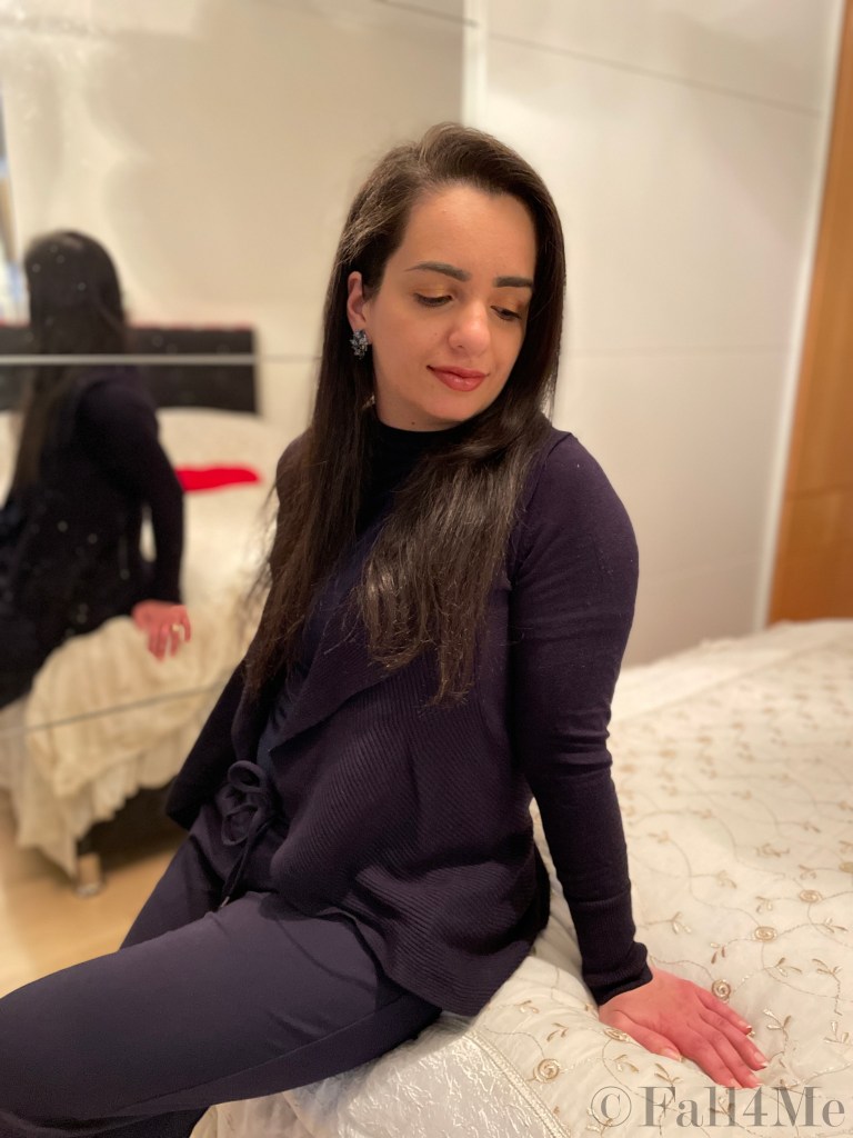 Home office style monochrome tone in tone