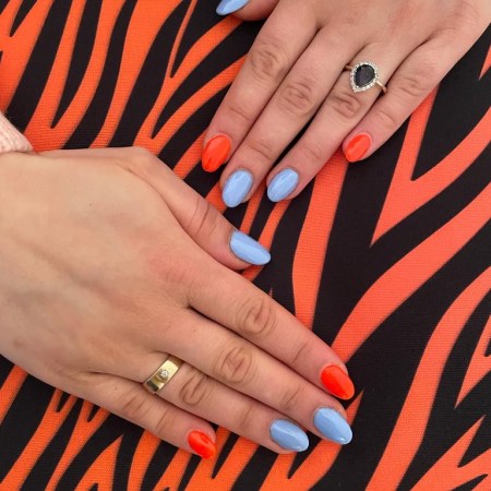 Fortune colours of the Lunar Year orange and blue.