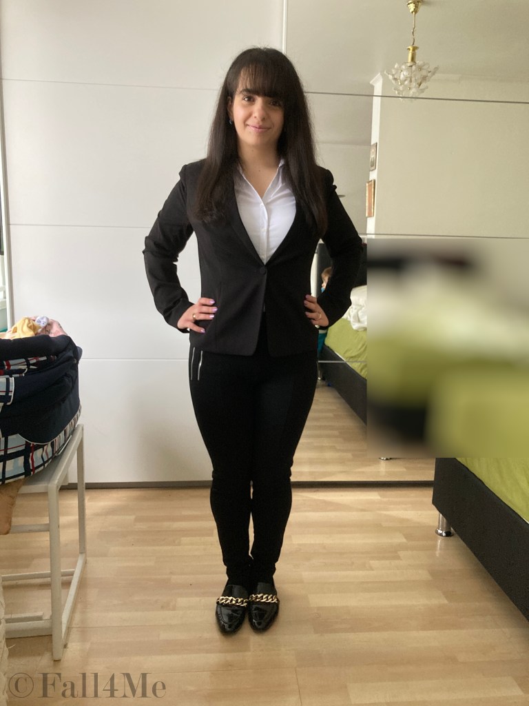 Trendy blazer are uniform again.