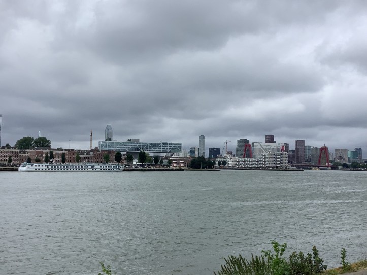 A view on Rotterdam across the sea.