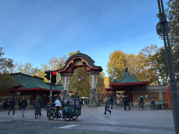 The entrance of the Berlin Zoo