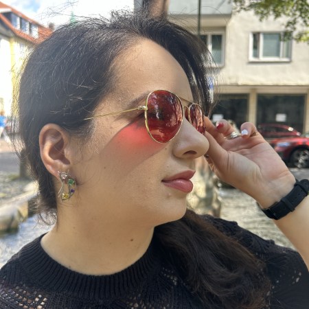 The skirt of the season a wool skirt created into a whole summer-knit-look.