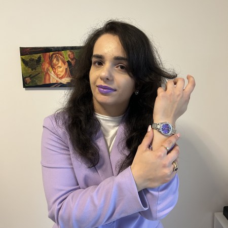 The spring suit provides pastel tailoring and a comfortable blazer.