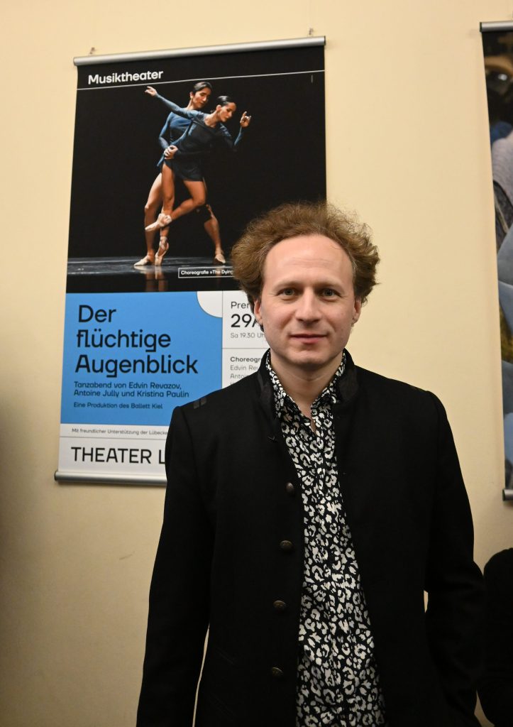 Leon Gurvitch und das Plakat zu "der flüchtige Augenblick"