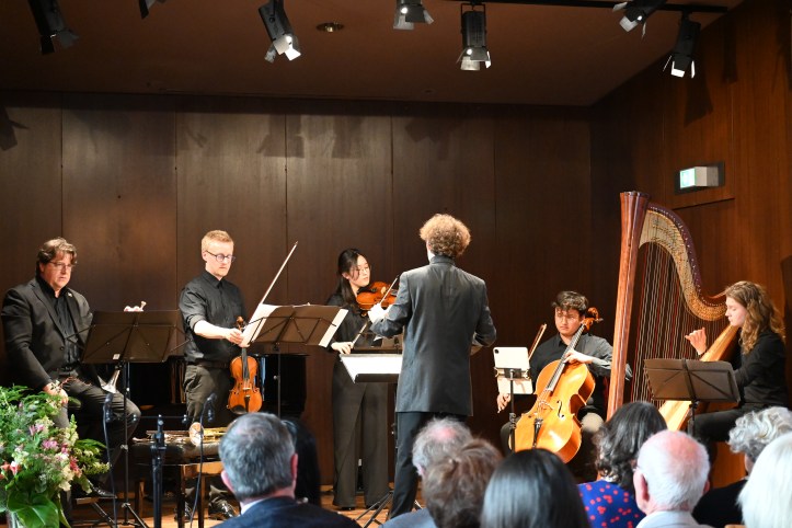 Leon Gurvitch als Dirigent bei "Duell"