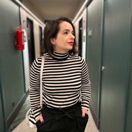 Monochrome stripes with a red lipstick.