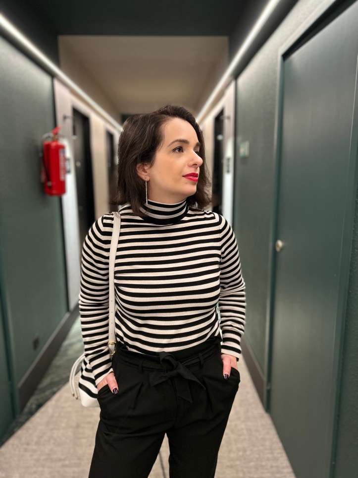Monochrome stripes with a red lipstick.